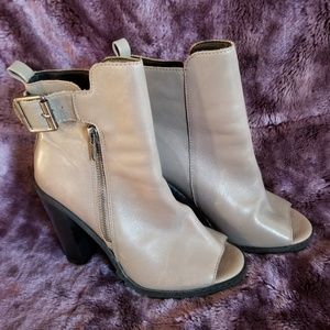 Kelsie Dagger Brooklyn Open-Toe Heeled Bootie